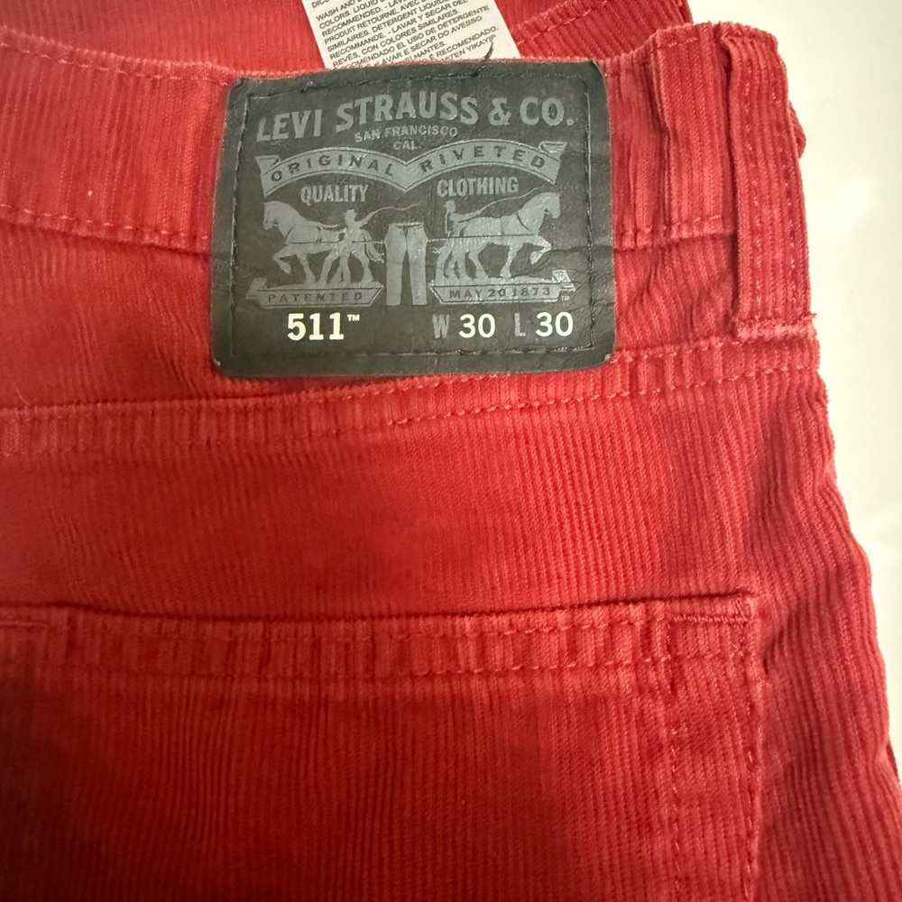 Corduroy pant bundle 
One pair of Levi’s (red)
One pair of good fellow